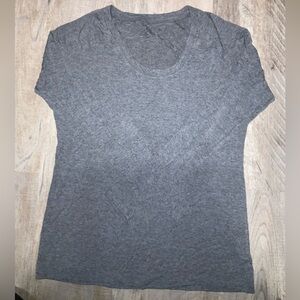 (Bin 36)  Cuddl Duds long sleeve “software and stretch”crew neck t-shirt- L